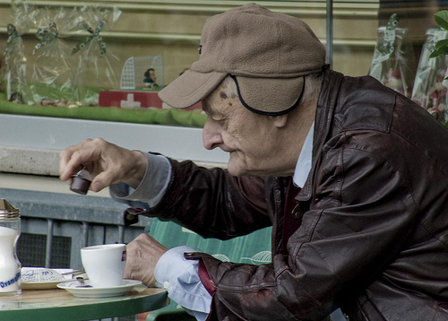 19 Photos That Show How Starbucks Is Destroying Coffee