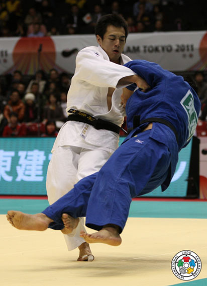 4 Effective Leg Fighting Techniques That Every Man Should Know