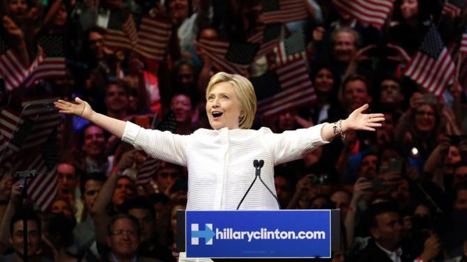 Crooked Hillary Accepts Democratic Party Nomination In Ravishing Chairman Mao Outfit