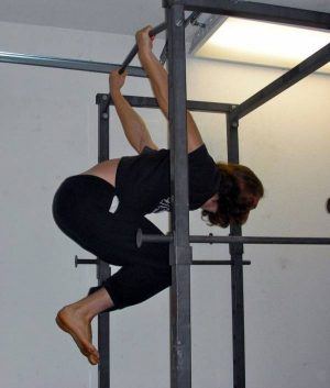 How The Back Lever Can Increase Your Strength And Flexibility