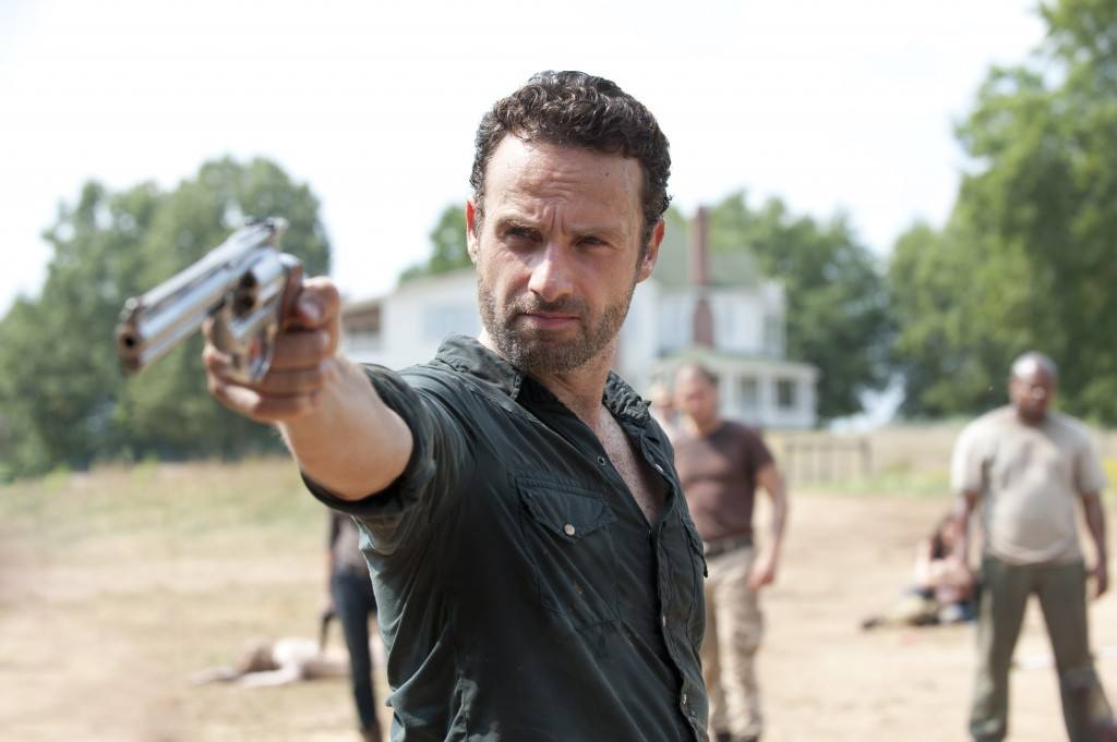 7 Ways “The Walking Dead” Hates Straight White Males