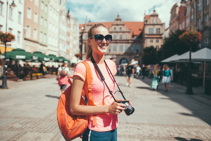 5 Most Common Types Of Tourists You Will Meet While Traveling