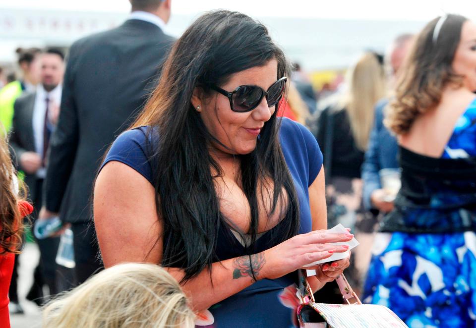40 Images Of The Grand National’s “Ladies Day” That Show How Low Western Women Have Sunk
