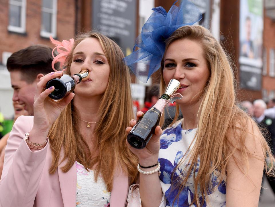 40 Images Of The Grand National’s “Ladies Day” That Show How Low Western Women Have Sunk