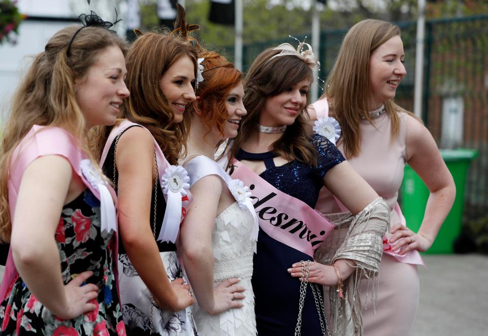 40 Images Of The Grand National’s “Ladies Day” That Show How Low Western Women Have Sunk