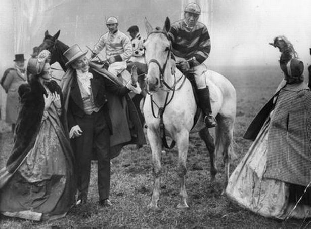 40 Images Of The Grand National’s “Ladies Day” That Show How Low Western Women Have Sunk