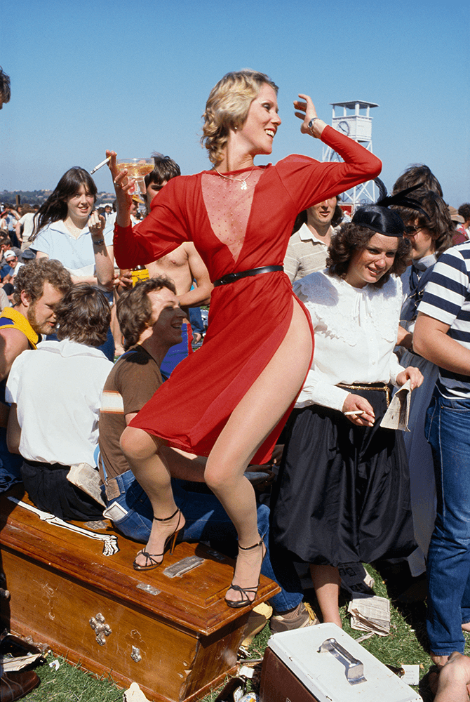 40 Images Of The Grand National’s “Ladies Day” That Show How Low Western Women Have Sunk