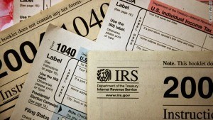 How Wealthy Americans Dodge Taxes