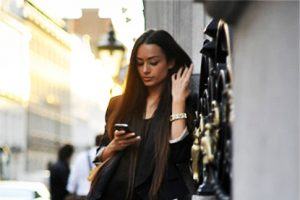 5 Mistakes That Most Guys Make When Trying To Text Message A Girl