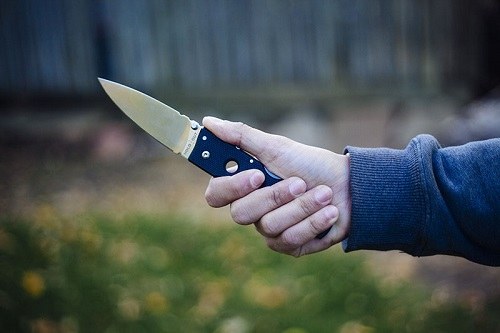 How To Deploy Your Folding Knife During A Life-Threatening Attack