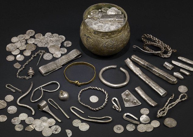 Swedish Museum Accelerates Their Cultural Collapse By Turning Viking Artifacts Into Scrap Metal