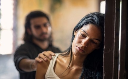 Do Not Try To Help A Woman Who Is A Victim Of “Domestic Violence”