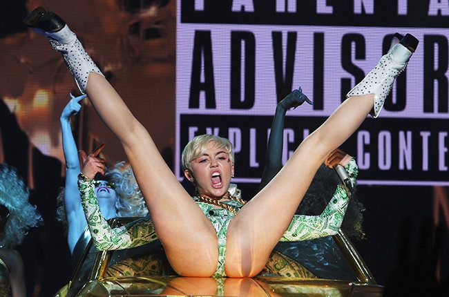 The Masculine Man’s Survival Guide To Banging Slutty Feminists