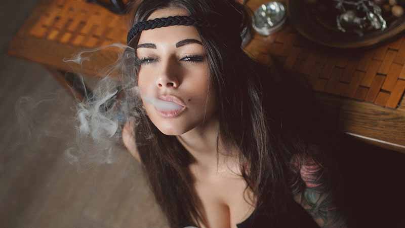 5 Reasons Why You Should Never Date A Girl In Recovery