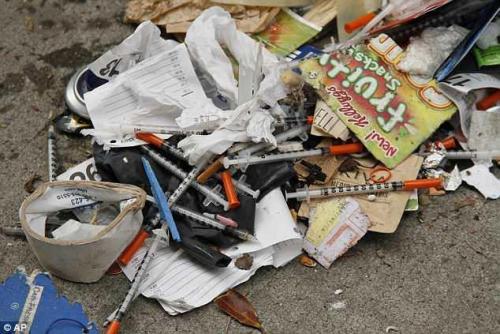 San Francisco Tourists Are Shocked At Aggressive Vagrants, Discarded Needles And Dead Bodies